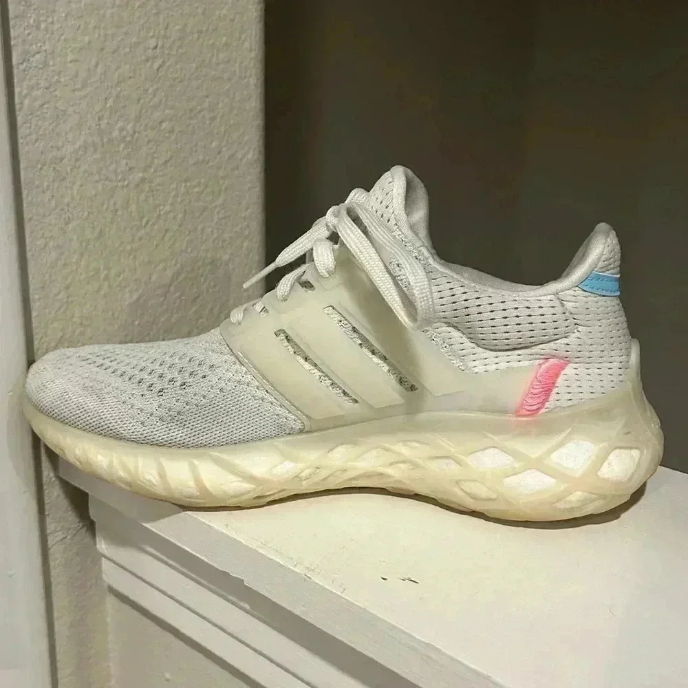 Adidas Ultraboost Web DNA Running Shoe Youth Size 7 White GX9801 - Picture 3 of 9